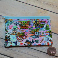 READY TO SHIP!! Sm. Quilted Zipper Pouch - Baby Yoda