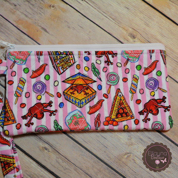 READY TO SHIP!! Med. Quilted Zipper Pouch - Honeydukes